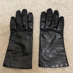 LOFT leather gloves